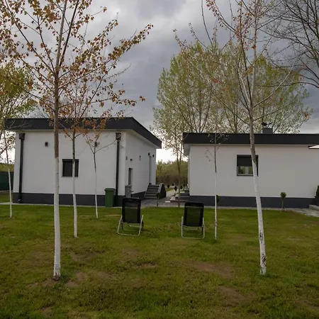 Vikendica Na Drini - Drinska Prica * Loznica