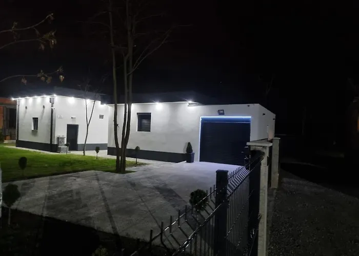 Vikendica Na Drini - Drinska Prica Loznica